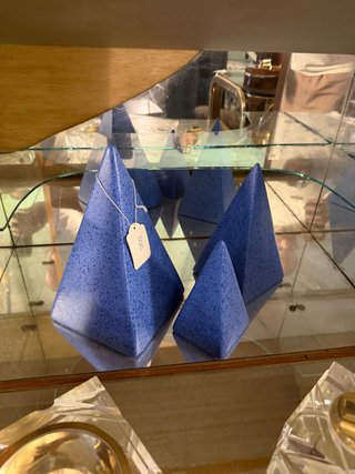 Juego 4 Pirámides Decorativas Azules
