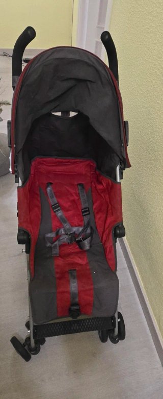 Silla de paseo Maclaren gris y roja