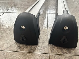 Barras de Techo Coche Aluminio Renault Thule.