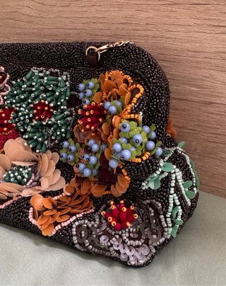 Bolso Zara bordado flores
