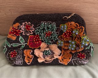 Bolso Zara bordado flores
