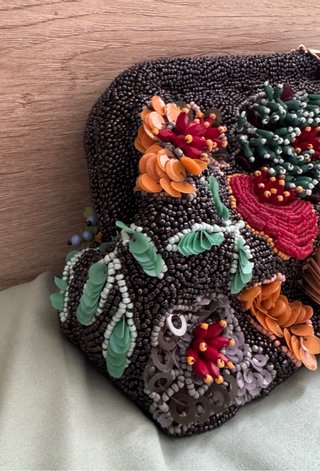 Bolso Zara bordado flores