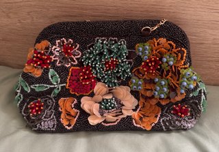 Bolso Zara bordado flores