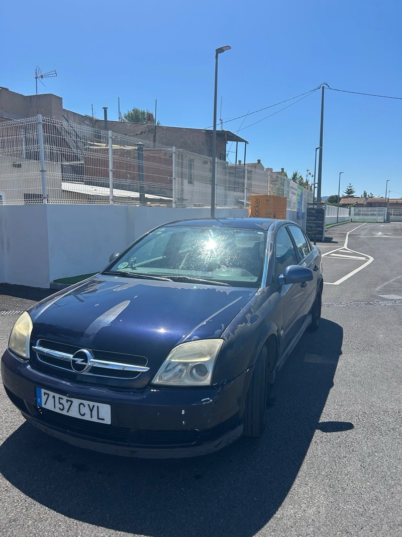 Opel Vectra 2008 - foto 1