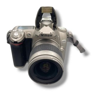 CAMARA DIGITAL NIKON D50 + OBJETIVO NIKON 28-80MM + CARGADOR + FUNDA