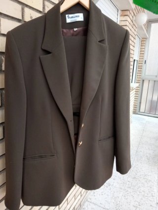 Lote 4 vestidos y 1 chaqueta Talla 44