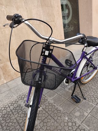 Bicicleta paseo B-pro morada 24