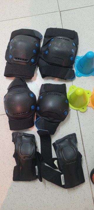 Patines en línea y protecciones