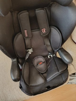 Silla coche infantil negra