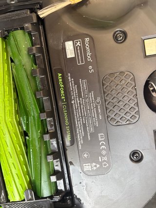 Robot aspirador Roomba negro