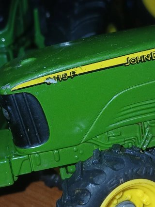 Tractor Jhon Deere 5615F 1:32