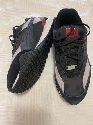 Zapatillas Mujer Puma Negras y Rojas
