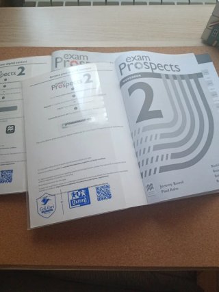 Future Prospects 2 student+ workbook