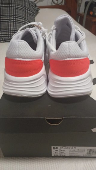 Zapatillas Adidas Hombre Blancas y Rojas