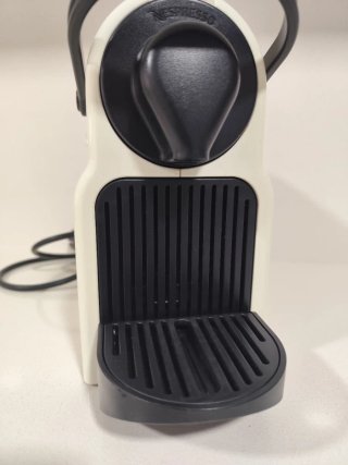 Cafetera Nespresso Krups Blanca