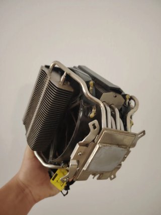 Disipador Cooler Master V8 RGS