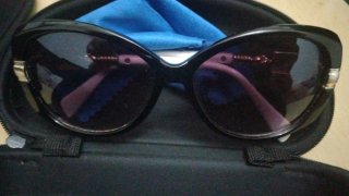 +34 623 61 36 32 Gafas de marca marrones y azules