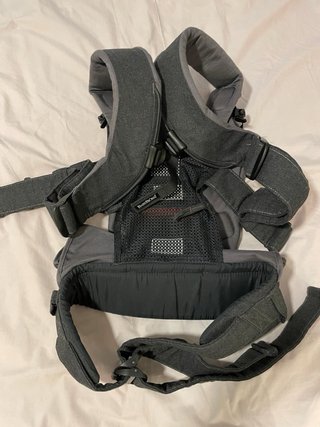 Mochila Portabebés BabyBjörn ONE Gris