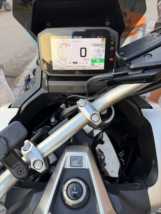 Honda X-ADV 2023 Full Equipo