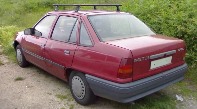 Opel Kadett GL 1988 - Despiece