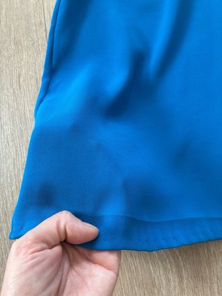 Mono azul de pierna ancha