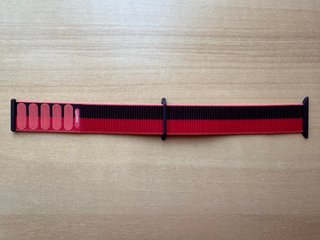 Apple Watch 45mm. Product Red 2021 Sport Loop