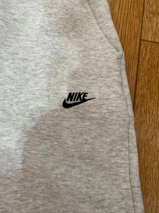 Nike Tech Fleece Shorts Talla L Gris