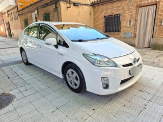 Toyota Prius 2012