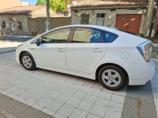 Toyota Prius 2012