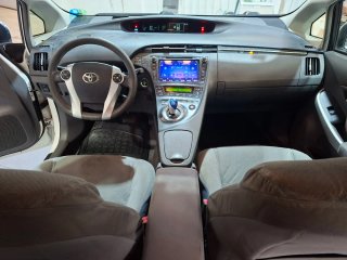 Toyota Prius 2012