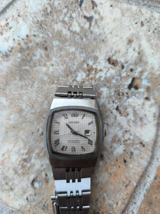 Reloj Orient Pulsera Plata y Blanco