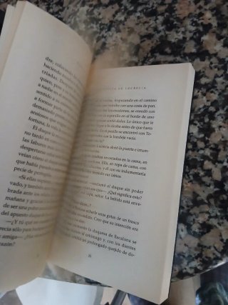 Libro novela Aguila Roja