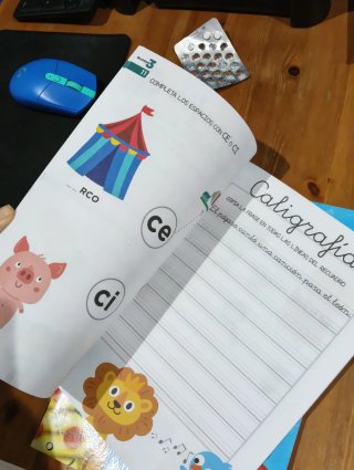 2 cuadernos vacaciones niños