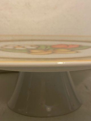 Alzatina Thun decorata con fiori