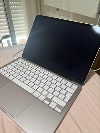 MacBook Neo Rosa  Magic keyboard touch id