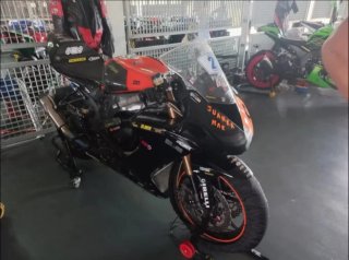 Kawasaki ZX-10R 09-10 Moto Circuito Racing