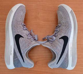 Zapatillas Nike Flyknit 2 Gris