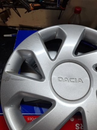 Tapacubos Dacia Logan Originales