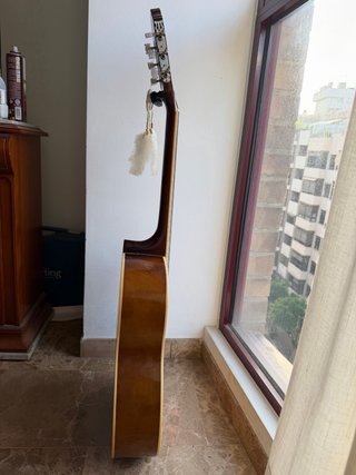 Guitarra Criolla con Afinador de pinza