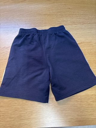 Pantalón corto colegio Malvar