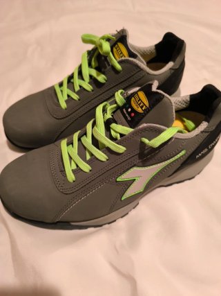 Zapatos seguridad Diadora Talla 41 nuevos