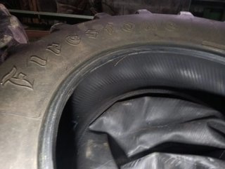 Ruedas delanteras tractor Firestore