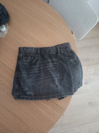 Falda pantalón corta negra