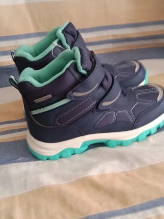 Botas niño azul marino y verde 33