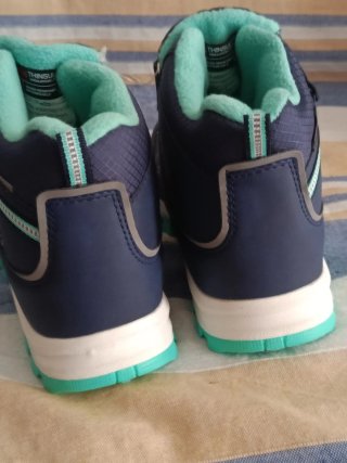 Botas niño azul marino y verde 33