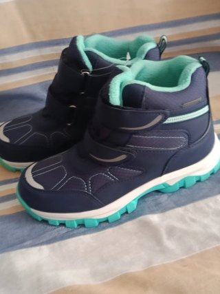 Botas niño azul marino y verde 33