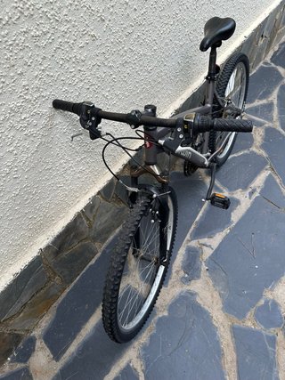 Bicicleta Btwin Gris