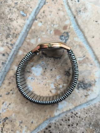 Reloj Dogma Prima Dorado Mujer