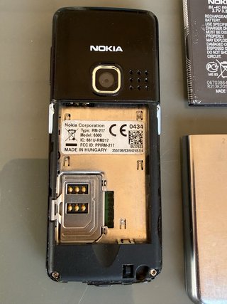 Nokia 6300 + caricabatterie