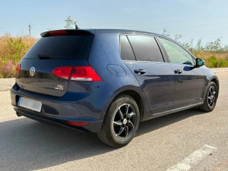 Volkswagen Golf VII